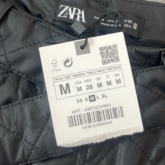 NWT Zara Faux Leather Quilted Belted Cropped Pants Size Medium - Picture 7 of 11